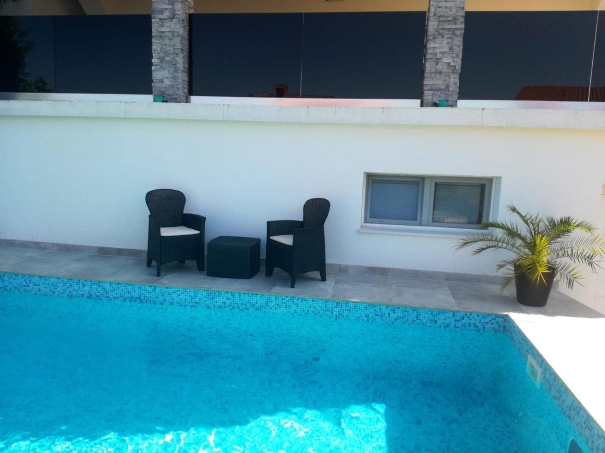 Villa Infinity Pinezići Exteriör bild