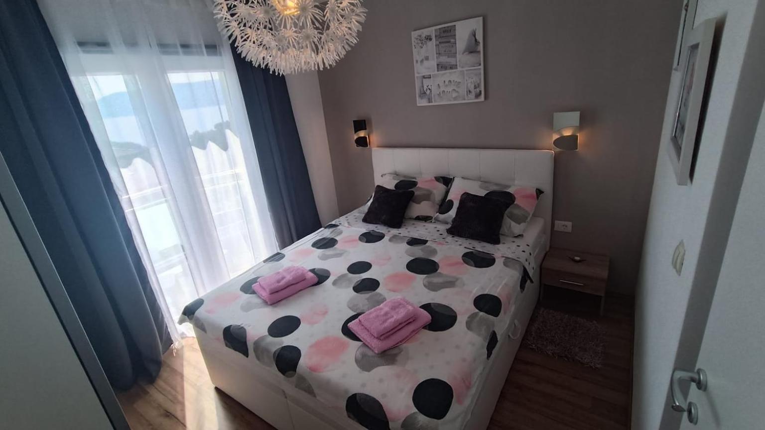 Villa Infinity Pinezići Exteriör bild